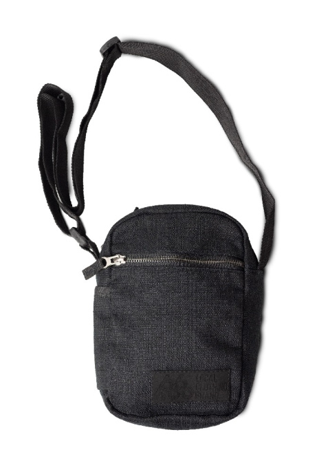 LISTONOSZKA SMALL SHOULDER BAG (TRIPLE BLACK) LISTONOSZKA SMALL SHOULDER BAG (TRIPLE BLACK)