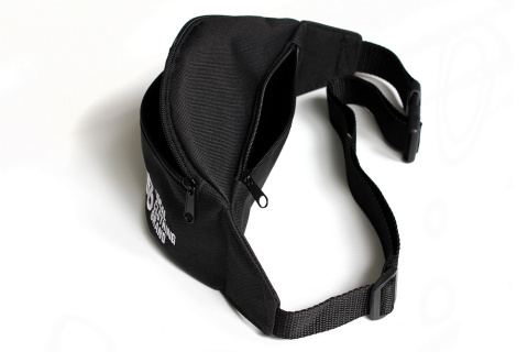 NERKA STREETBAG (BLACK)